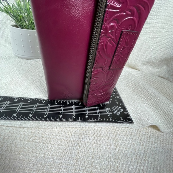 Patricia Nash "Valerie" Burgundy Floral-Embossed TooledLeather Fold-OverWristlet - Picture 12 of 14